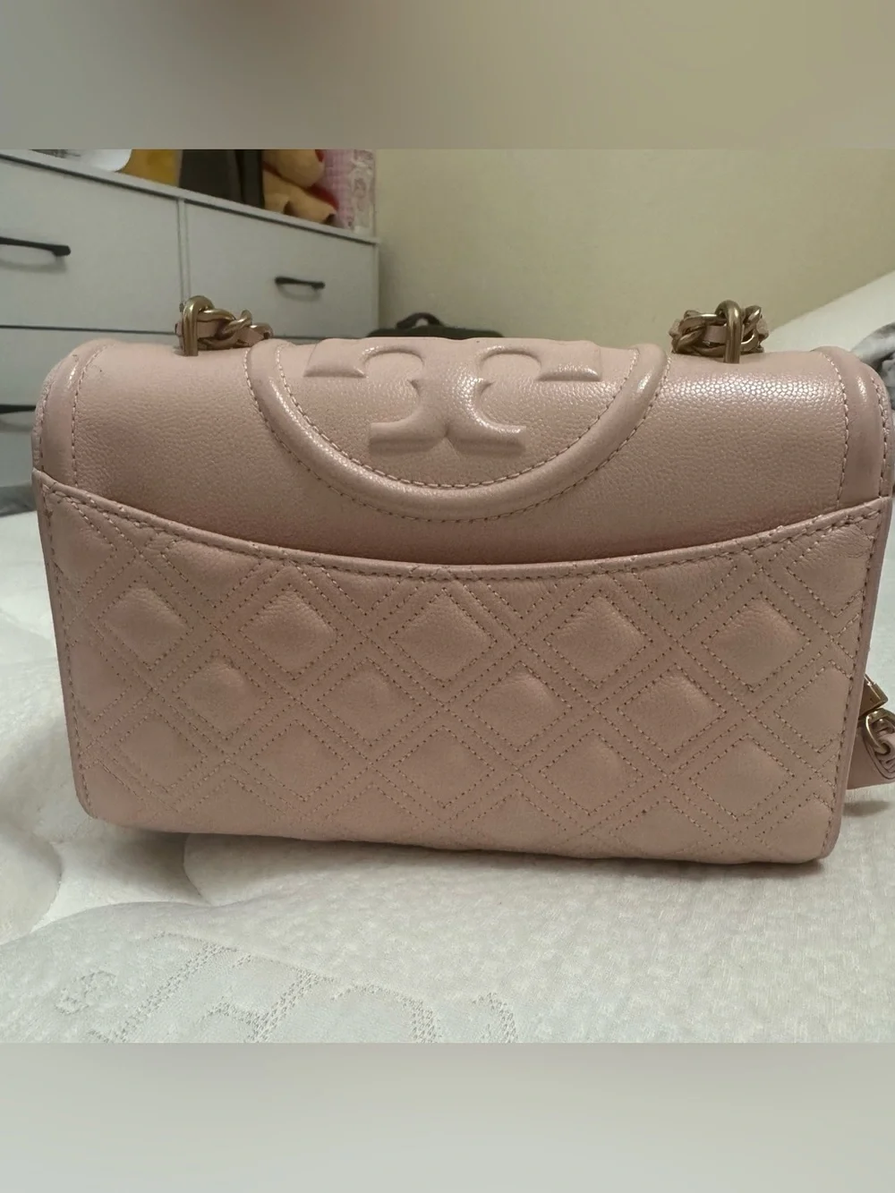 TORY BURCH Blush Fleming Soft Grain Small Convertible Shoulder Bag